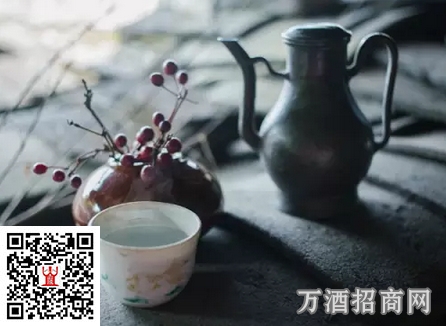 区域酒企基于价位阻击的内区防御
